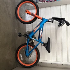 Hot Wheels 16" Children's Bike