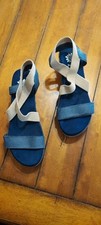 Womens Yellow Box Sandals 2.5 Inch Wedge size 8