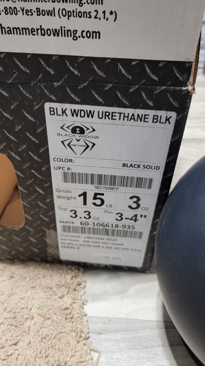 BLACK WIDOW ウレタン　15ポンド Hammer Black Widow Urethane Black Solid Bowling Ball