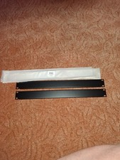 1 HE U Rackblende Frontplatte Rackpanel Blend...