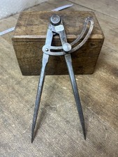 Compas outil ancien  OLD TOOL compass Réf 26/653