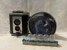 Brownie Reflex Synchro Model Camera Eastman Kodak Co. USA Sylvania Light Bulbs