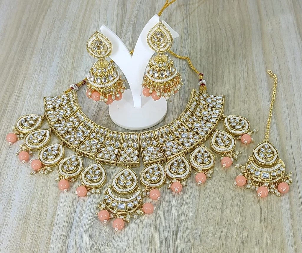 Peach color on sale necklace set