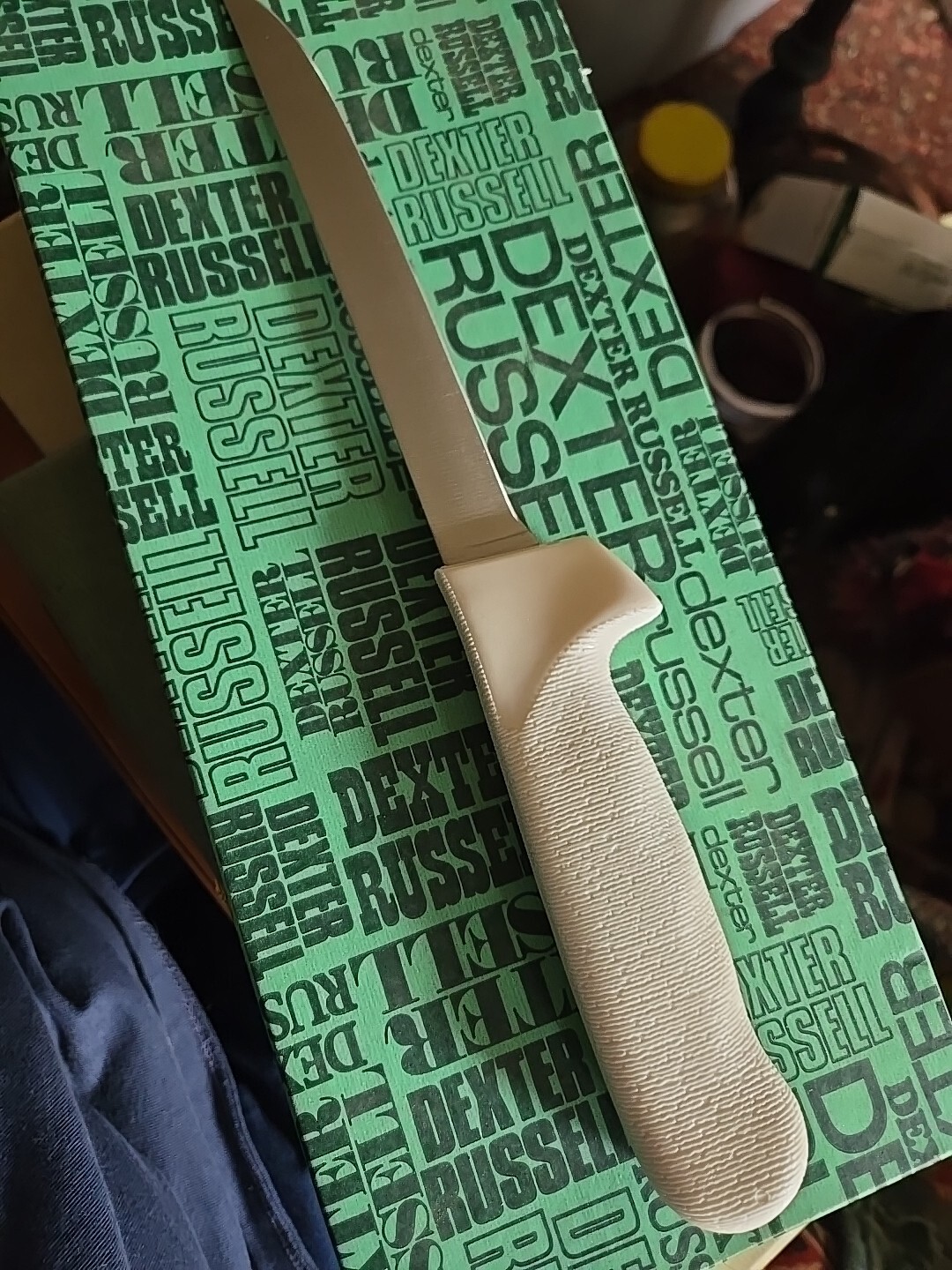 DEXTER RUSSELL  01543  (S136F)  SANI HANDLE FLEXIBLE BONING KNIFE