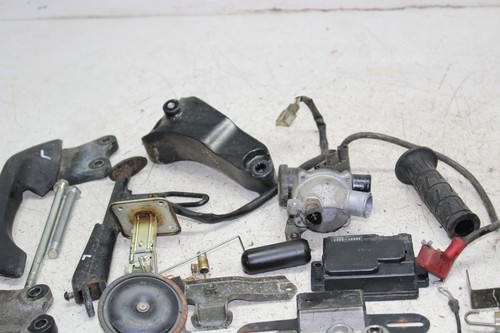 2006 KAWASAKI Z750 ZR750 PARTS AND HARDWARE LOT - Picture 6 of 11