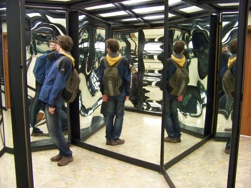 99% Reflective Flexible Bendy Mirror Sheeting - 61cm x 100cm (or longer) - Picture 10 of 10