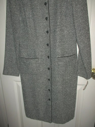 TALBOTS~Ladies~Button~Dress~Size 6~Black & White~Black Buttons~New with Tags - Picture 4 of 12
