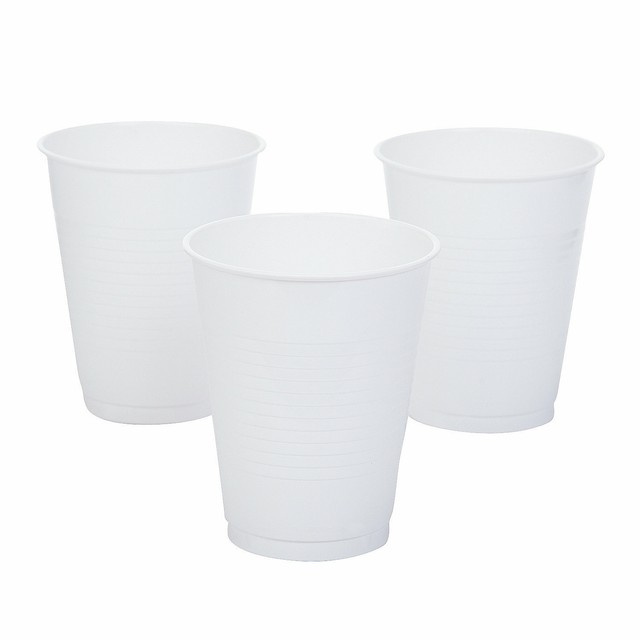 White Plastic Cups 20 Ct. Party Supplies 20 Pieces eBay