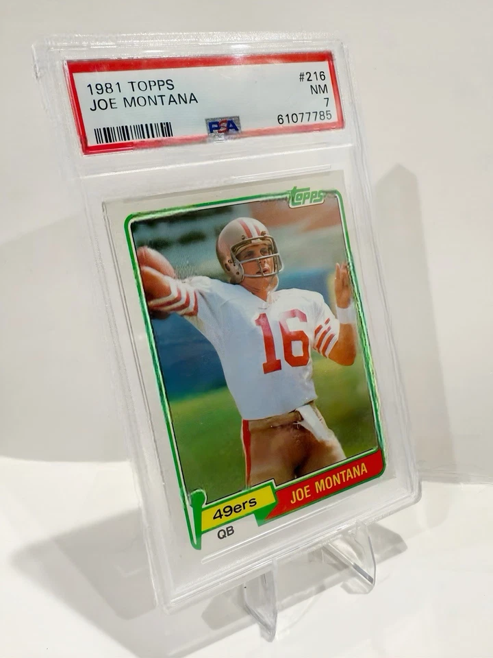 Tarjeta de novato Topps Joe Montana PSA 7 casi nueva 1981 #216 corte San Francisco 49ers Foto 2 de 4