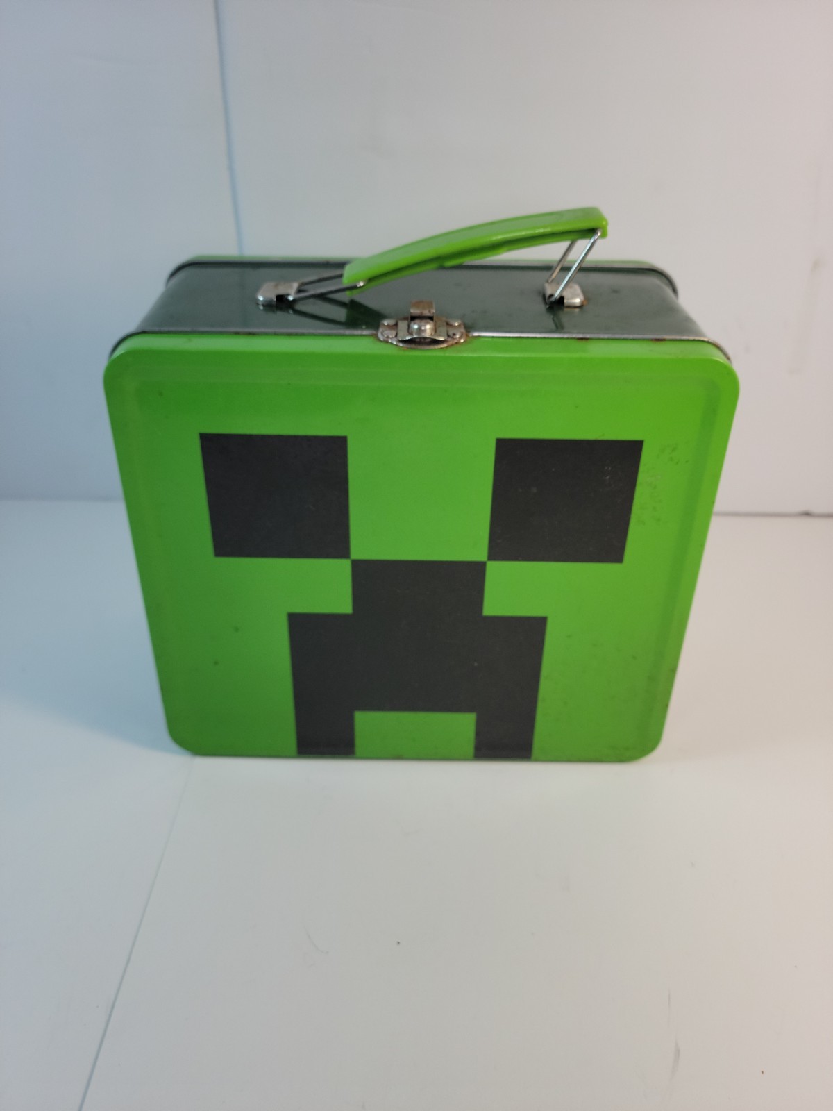 & Creeper Tin Lunch Box Mojang Zak Designs 2019