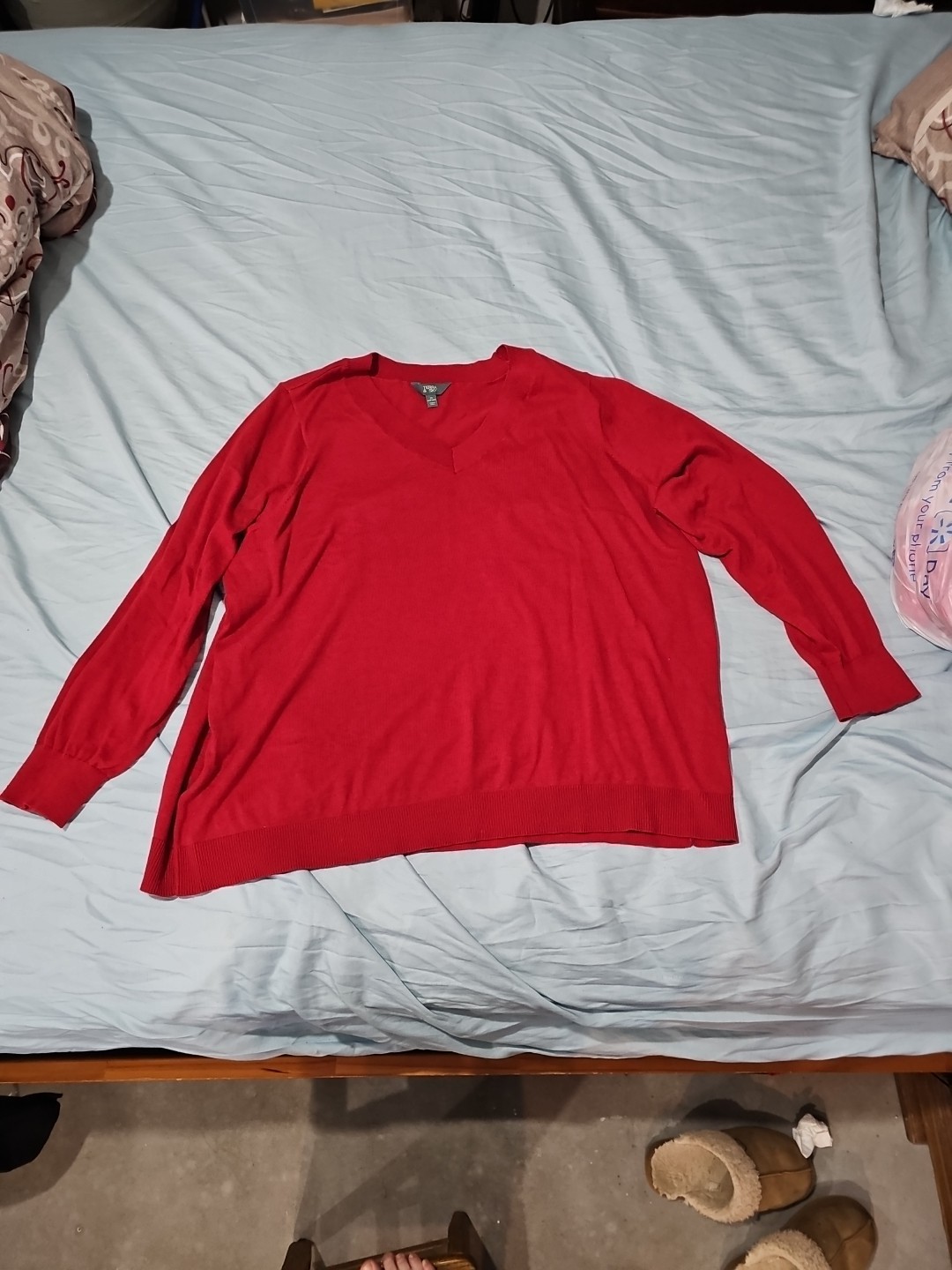 New! Womens Terra & Sky V-Neck Fine Gauge Pullover Sweater Red Plus 3X (24W-26W)