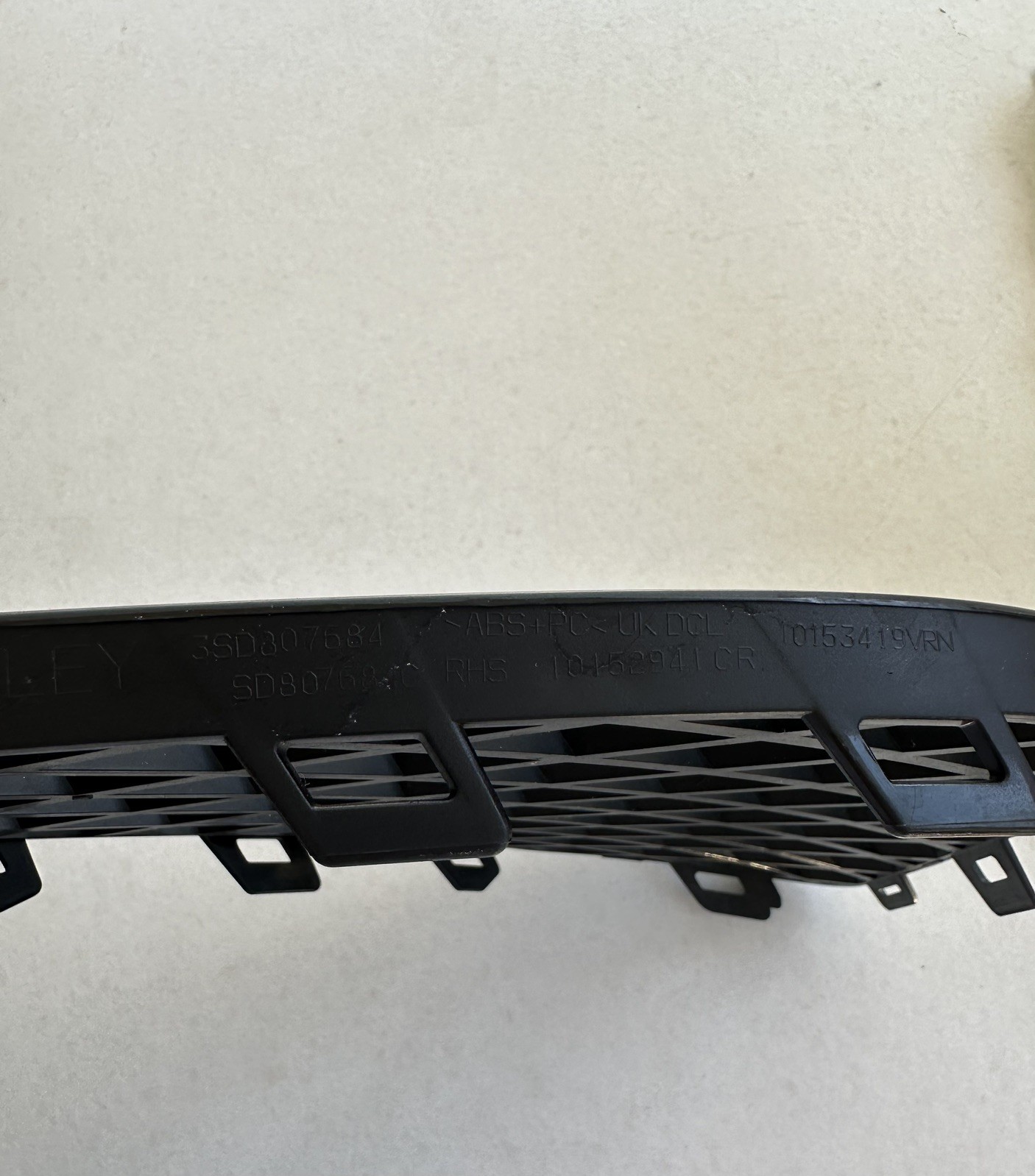 Bentley Continental GT Front Bumper Grille (Lower Right) 3SD807684 OEM