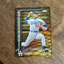 2025 Topps Gilded Collection - Chan Ho Park #14 Gold Wave Refractor /75
