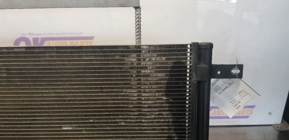 15 FORD F350 SUPER DUTY 6.7L AC CONDENSER ASSEMBLY Foto 2 de 4