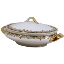 Theodore Haviland Schleiger 617B Covered Casserole Serving Dish Limoges 1903