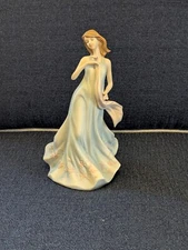 Home Interiors and Gifts HOMCO Stephanie #12242 Porcelain Figurine 2004 EUC