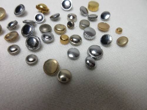 LOT OF 35 WATCH CROWNS WATCHMAKERS PARTS ASSORTED LOT SOME GOLD FILLED PLATED - Picture 6 of 8