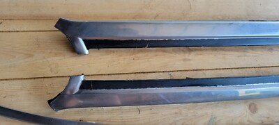 1982-1983 Datsun 280zx L28 2+0 Front Chrome Windshield Trim