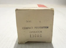 NEW EATON CUTLER HAMMER E30AG COMPACT PUSH BUTTON OPERATOR
