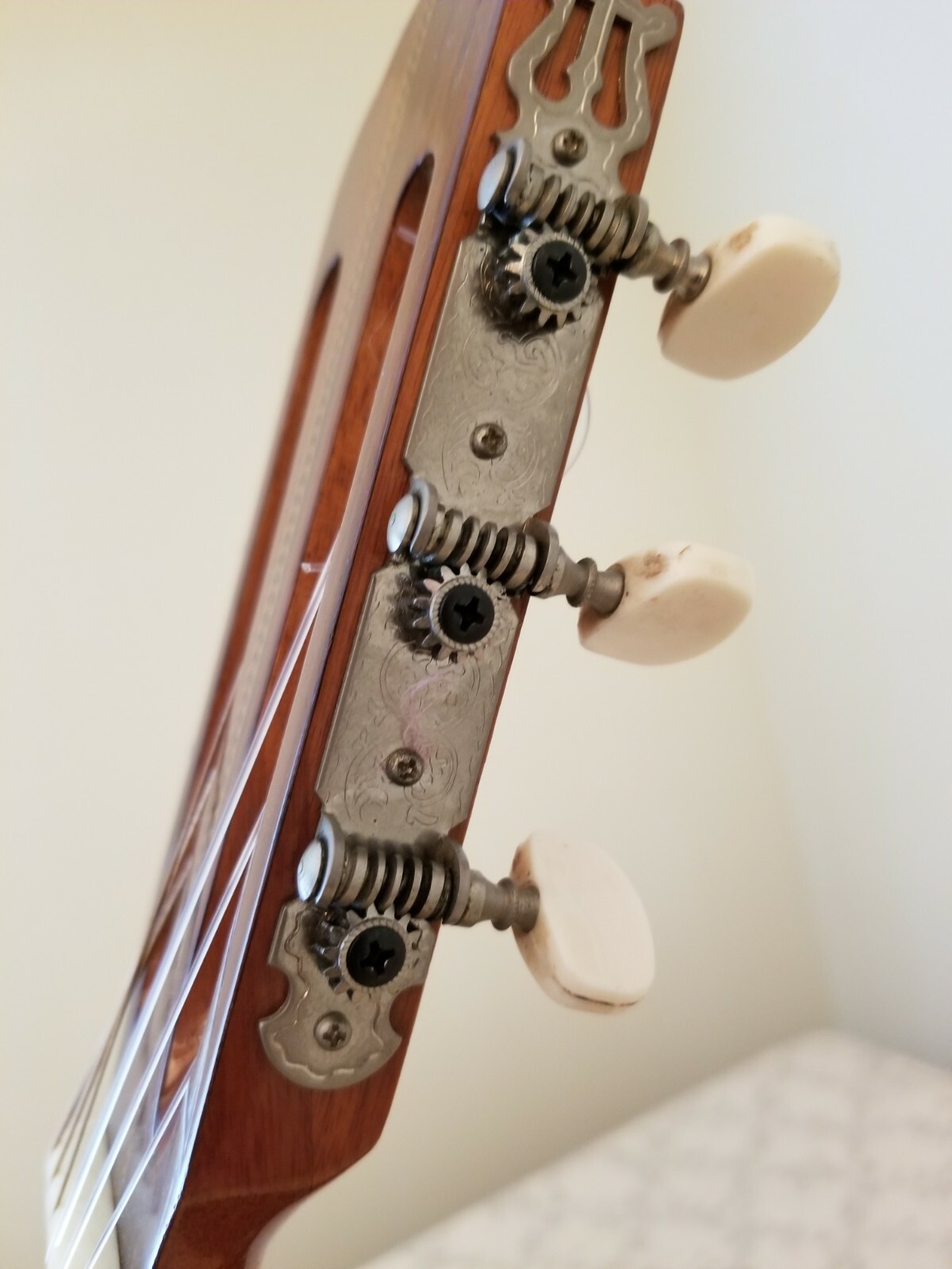 1970 Japanese Made Wilson Classical Guitar in Excellent Condition w