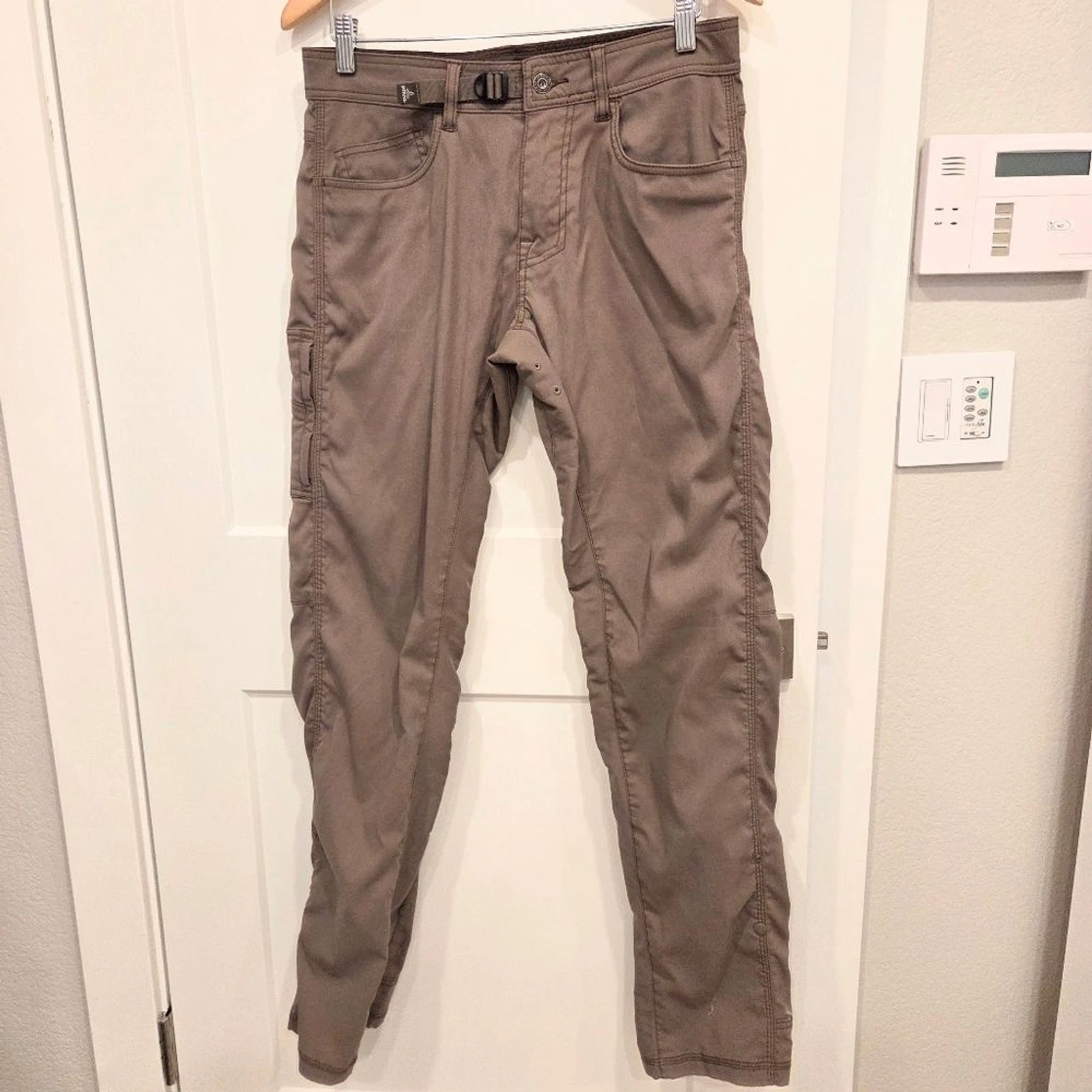 Men's PrAna Brown Stretch Zion Pants Roll Up Belted Hiking Outdoor Nylon 30