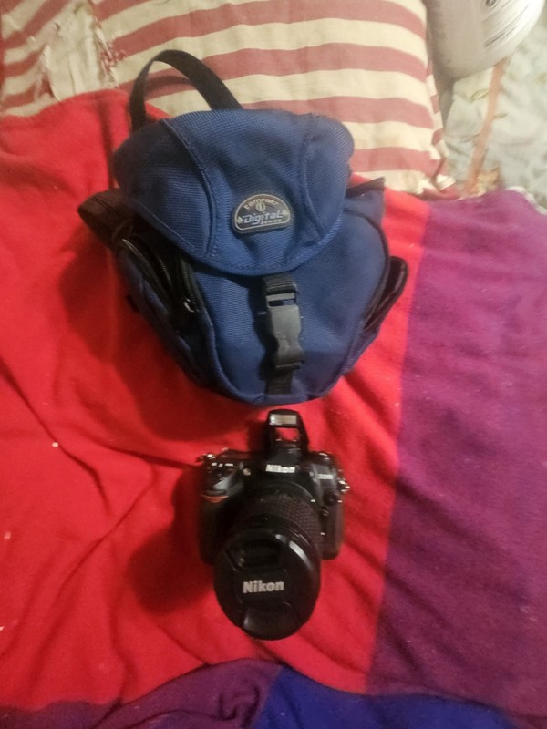 NIKON D200 2 SPEEDLIGHTS VOLTAGE CONVERTER ACCESSORIES ASPHERICAL .045 1.48 $$$$