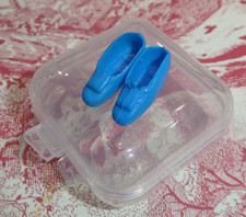 Palitoy Pippa Doll Clothes - Shoes - Very Bright Electric Blue
