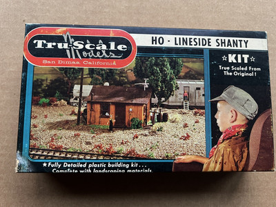 Tru-Scale Models HO LINESIDE Shanty Kit A-201-129 Please Look at Desc and Pics