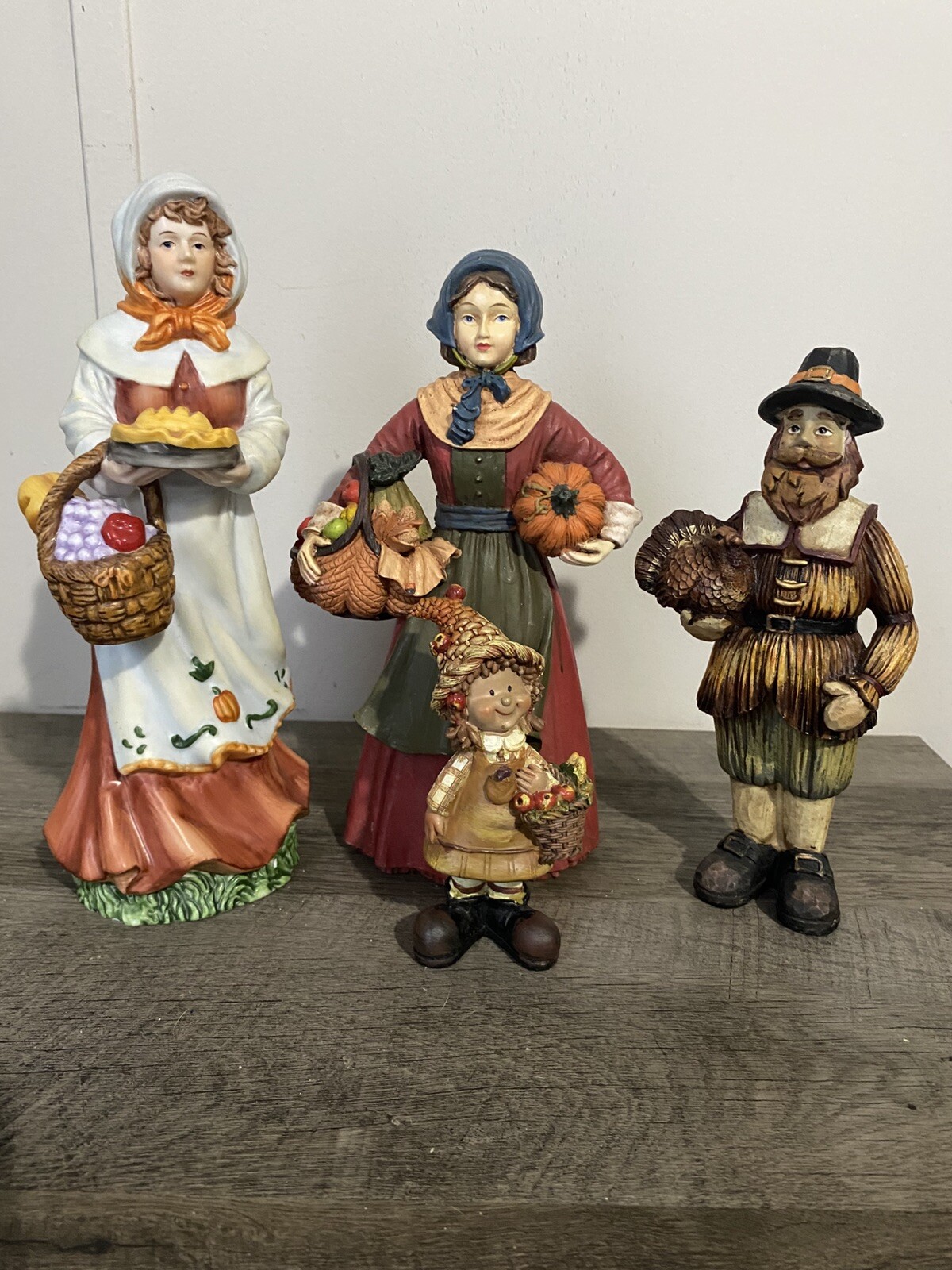 Vintage Thanksgiving Pilgrim Figurines