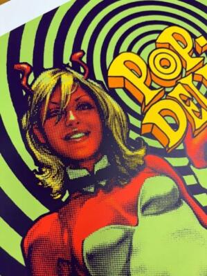 Rockin' Jelly Bean POP-DELIC GIRL Edition of 100pcs Size : 343 x