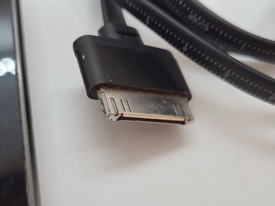 Samsung - Image 3 of 4