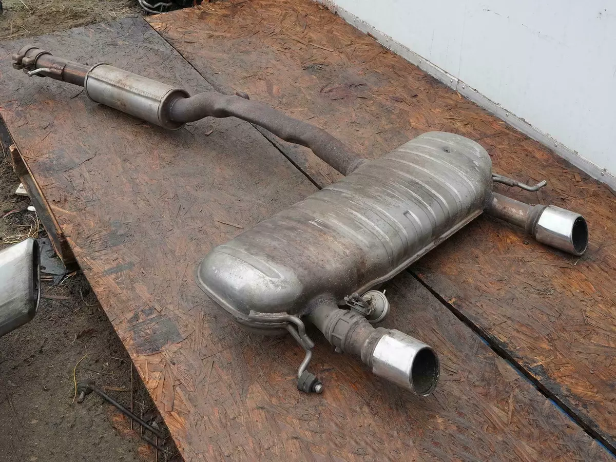 2000 2006 Audi Tt 3.2L Quattro Engine Exhaust Muffler Rear