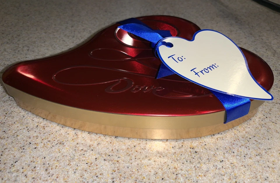 Valentine Tin Metal Heart Shape Dove Candy Gift Box Milk Chocolate No Candy New - Image 3 of 4