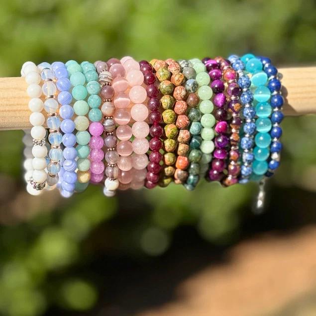 Natural Blue Larimar Gemstone Charm Beaded Bracelet 8mm Stretchy Healing Jewelry - Image 4 of 4