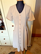 Preloved Ladies Midi Dress Size 12 Beige Textured Short Sleeve Lightweight