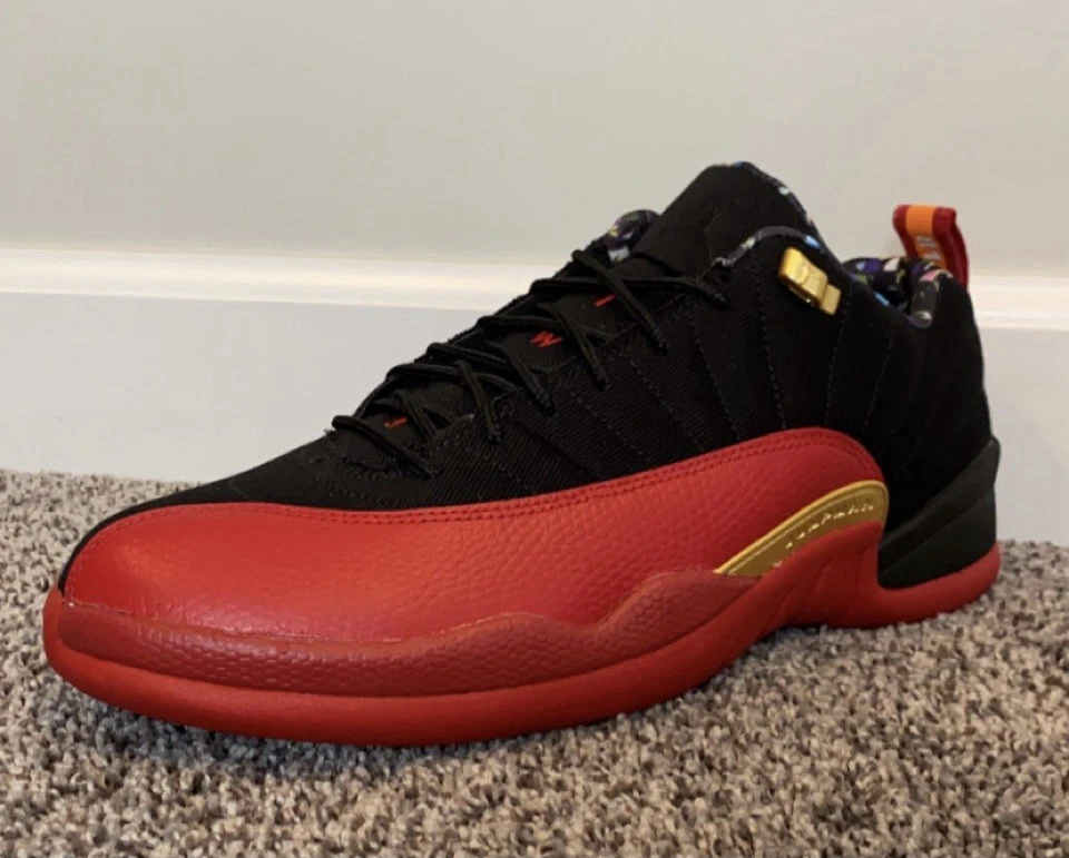 Jordan 12 Low SE  display picture 1