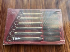 Snap-on Tools 6pc Sae Red Soft Grip Box End Wrench Set Xdsg606k1 Usa New Sealed Snap-on Tools 6pc Sae Red Soft Grip Box End Wrench Set Xdsg606k1 Usa New Sealed