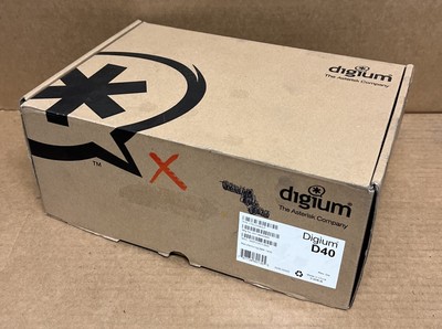 NEW OPEN-BOX Digium D40 ITELD0412F IP Phone w/ Handset & Stand