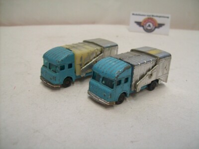 S & D Refuse Van, 1965, ''2 Pieces'' light blue, Husky (Made in Gt. Britain) 1:64 