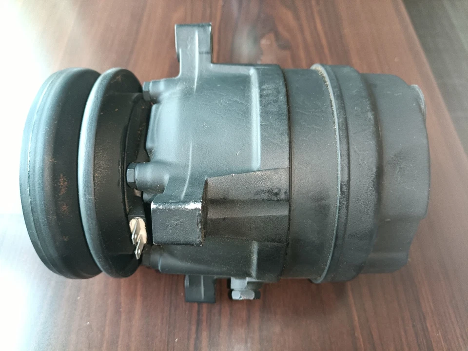 Nuevo de Lote Original GM AC Compresor Buick Skyhawk Firenza Sunbird 1986-88 1131707 15-2496 Foto 4 de 4