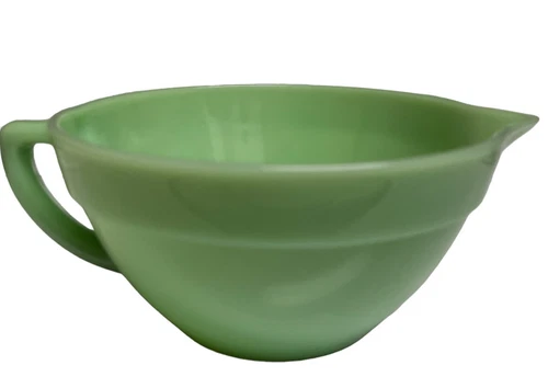 Vintage Fire King Jadeite Green Batter Bowl Banded Mixing With Spout & Handle