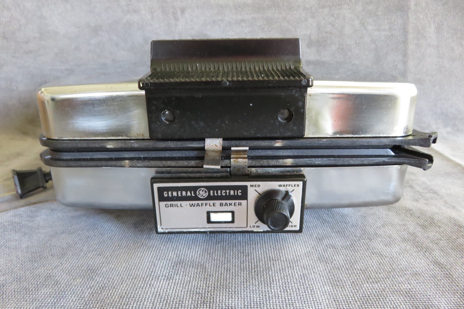 general electric grill waffle baker a2g48t
