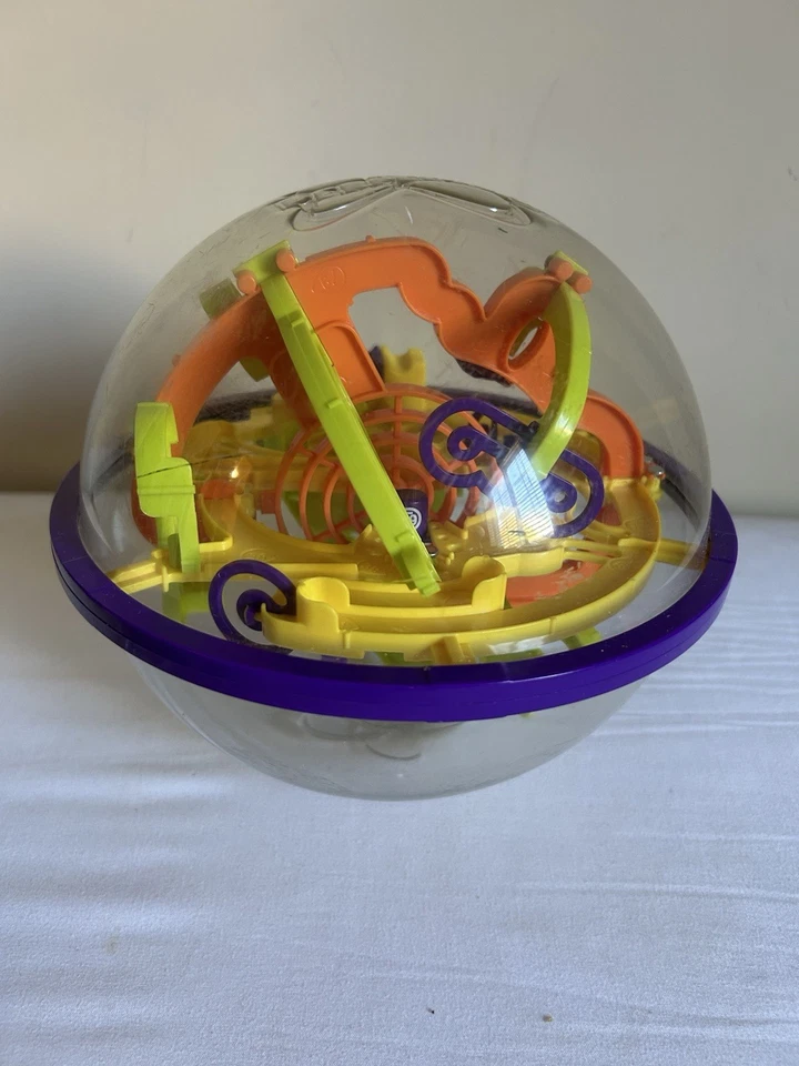 The Original Perplexus Challenging 3D Maze Ball - Image 2 of 4