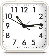 Analog Alarm Clock for Bedroom, Small Travel Alarm Clock, Battery Operated Bedsi