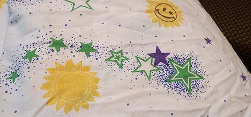 SMILEY FACE Flat Fitted Queen Sheet Colorful Star Sun 80’s 90’s VTG - Picture 2 of 2