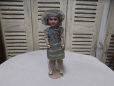 Poupée ancienne. S.F.B.J. .