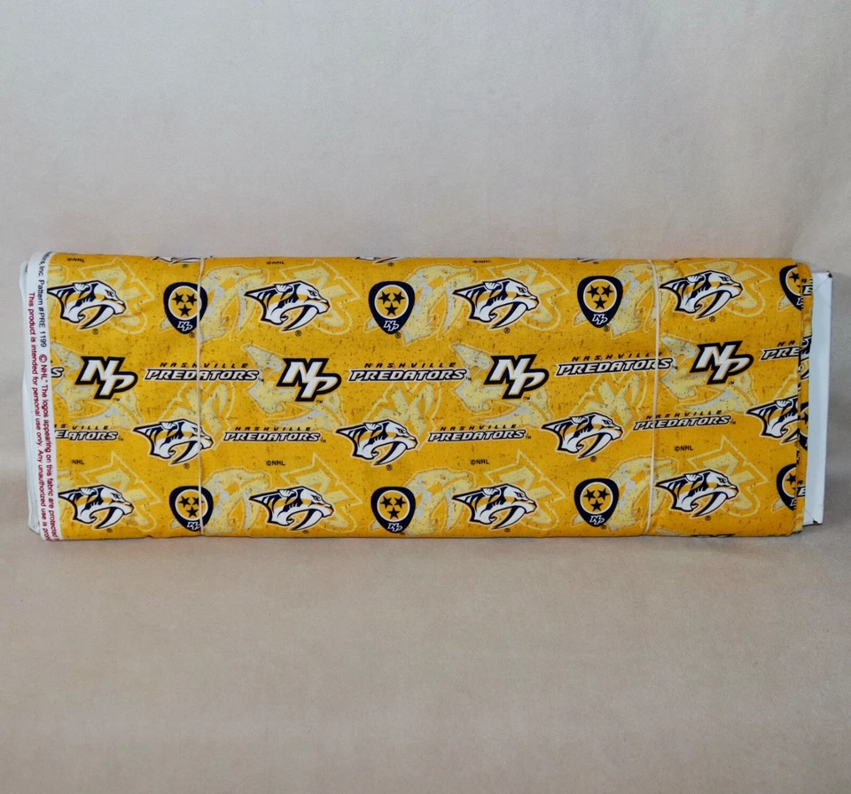 Хлопчатобумажная ткань Nashville Predators ~ с логотипом и узором НХЛ 1/4 ярда 9 дюймов x 44 дюйма - Изображение 2 из 4