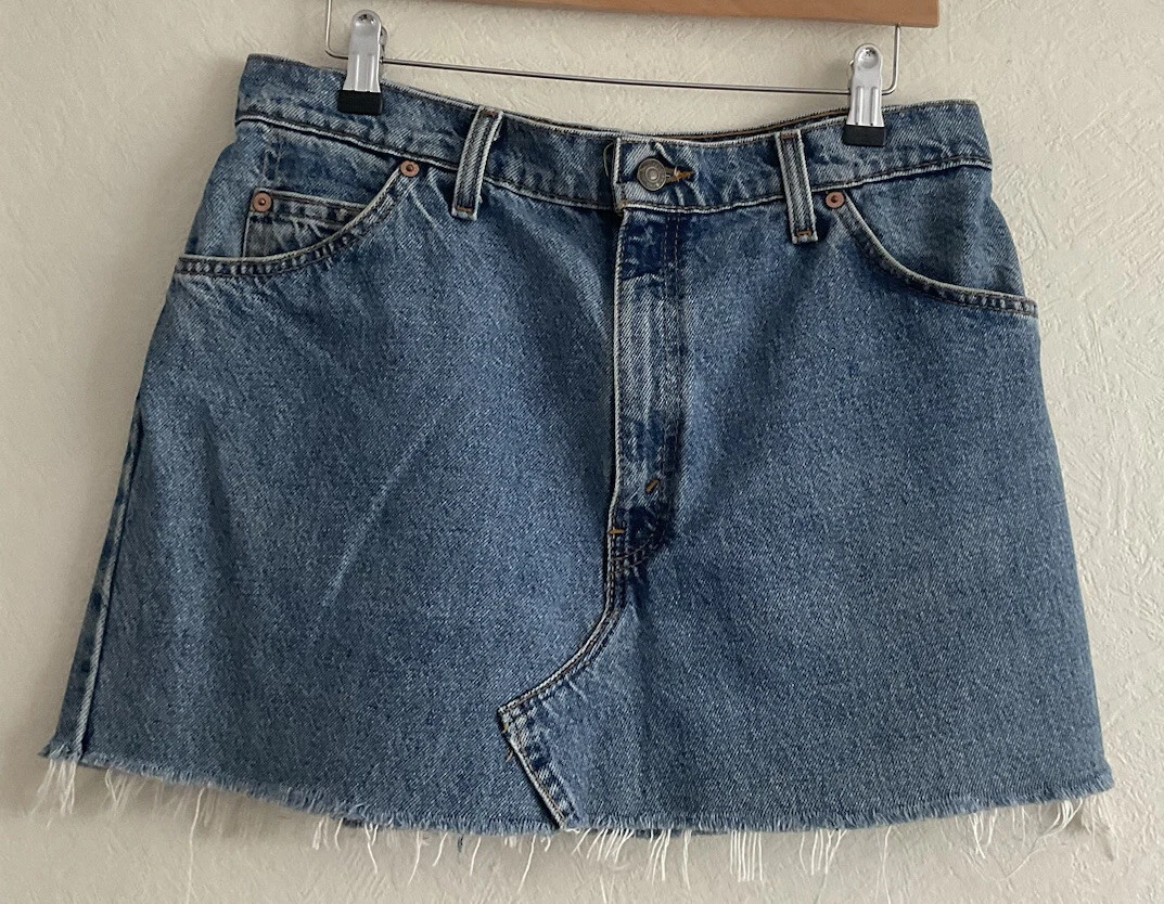 Levi's frayed top denim skirt