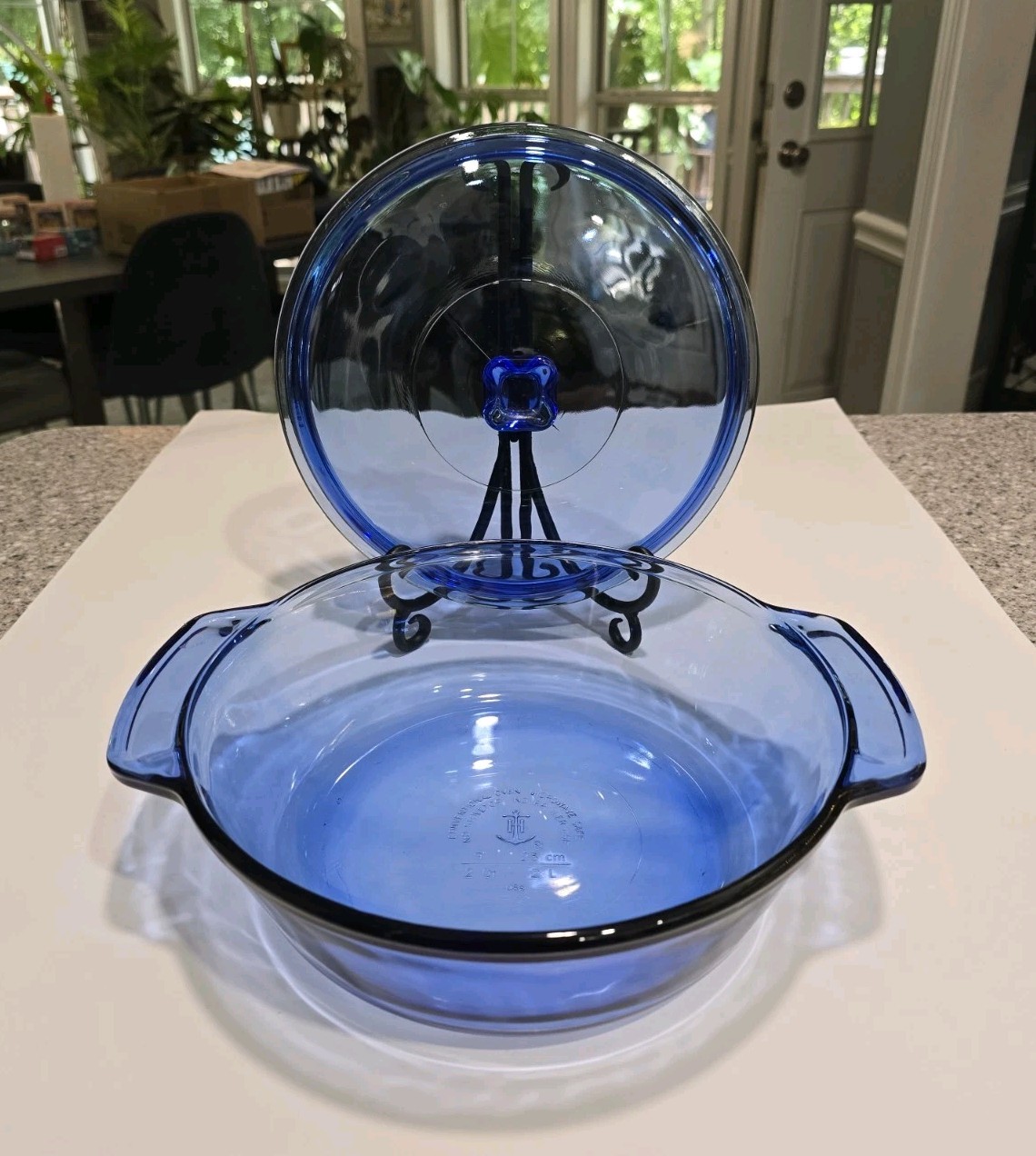 Anchor Hocking Cobalt Blue 2 Qt Glass Round Casserole Dish & Lid