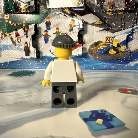 Lego 7553 City 2011 Advent Calendar - 100% Complete with all Pieces and Box!